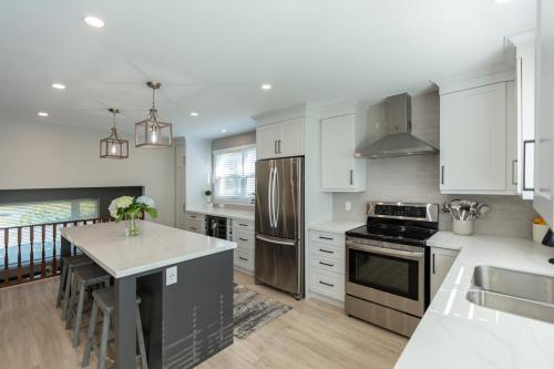 Mobel-Cabinetry Carv-Kitchens 22-Linhaven 44 (1)
